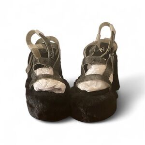 YRU gravity bling platform heels!